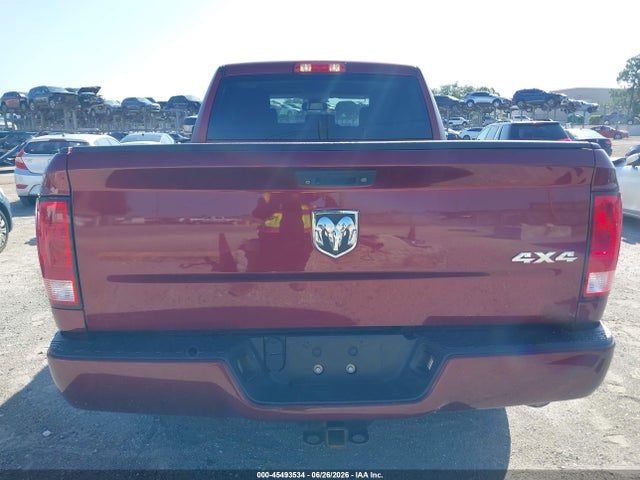 2018 Ram 1500 Express  4x4 6'4 Box მანქანა იყიდება აუქციონზე, vin: 1C6RR7FG4JS260795, აუქციონის ნომერი: 45493534