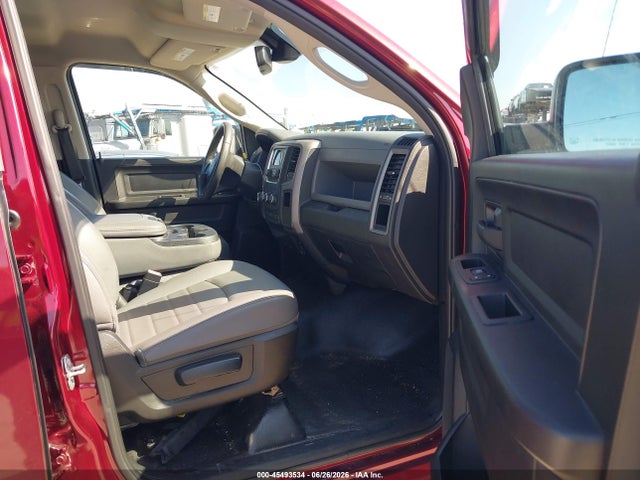 2018 Ram 1500 Express  4x4 6'4 Box მანქანა იყიდება აუქციონზე, vin: 1C6RR7FG4JS260795, აუქციონის ნომერი: 45493534