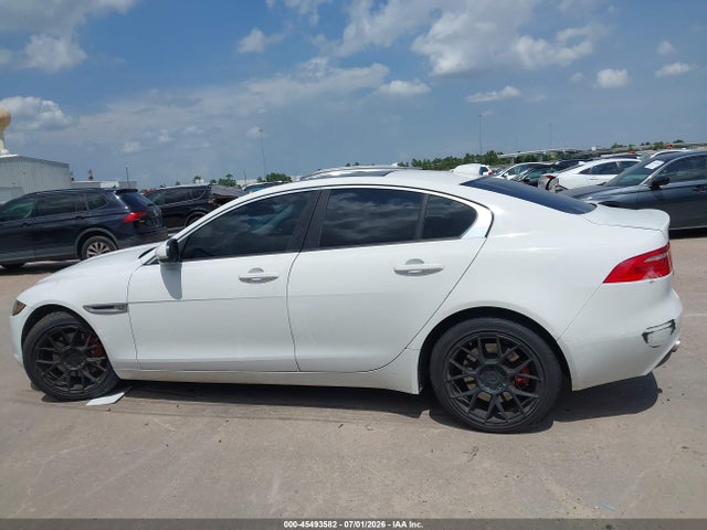 Продажа на аукционе авто 2017 Jaguar Xe 25t, vin: SAJAR4BG4HA958674, номер лота: 45493582