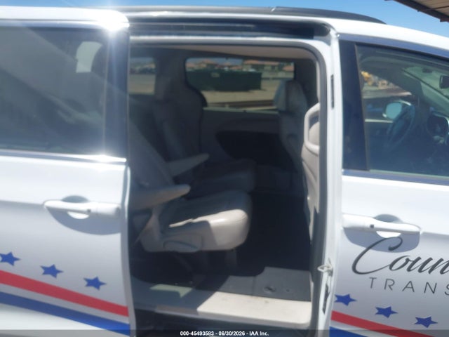 Chrysler Voyager Lxi 2021 2C4RC1DG4MR551961 Image 8