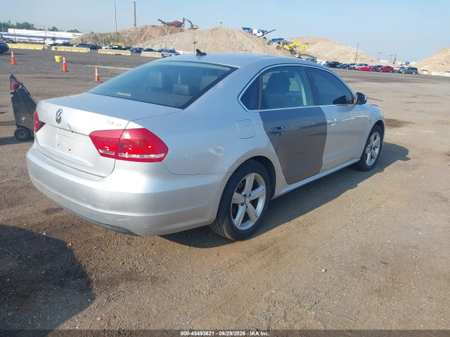 Aukcja sprzedaży 2013 Volkswagen Passat 2.0l Tdi Se, vin: 1VWBN7A3XDC149920, numer aukcji: 45493621