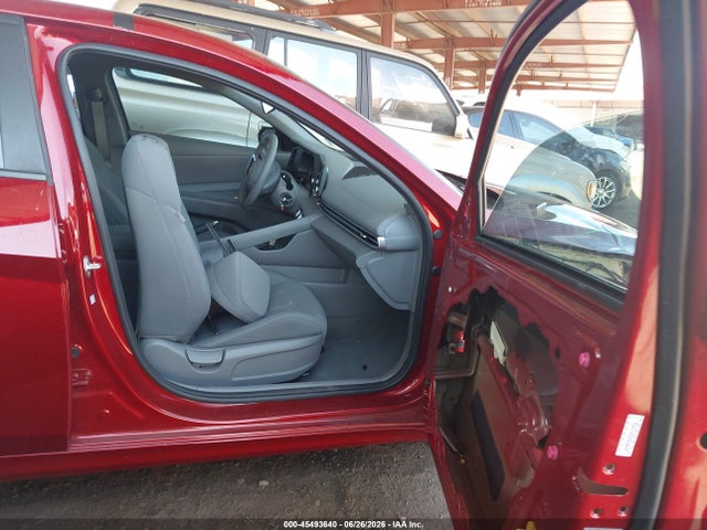 KMHLL4DG5RU660068 Hyundai ELANTRA SE