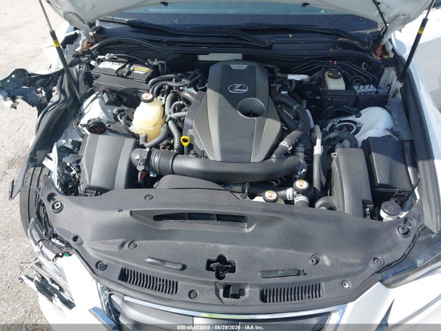 45493658 :رقم المزاد ، JTHBA1D20J5075114 vin ، 2018 Lexus Is 300 مزاد بيع