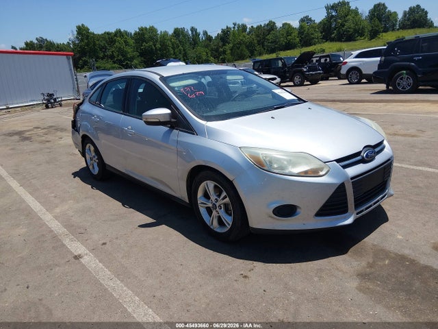 2014 1FADP3F20EL227529 main image
