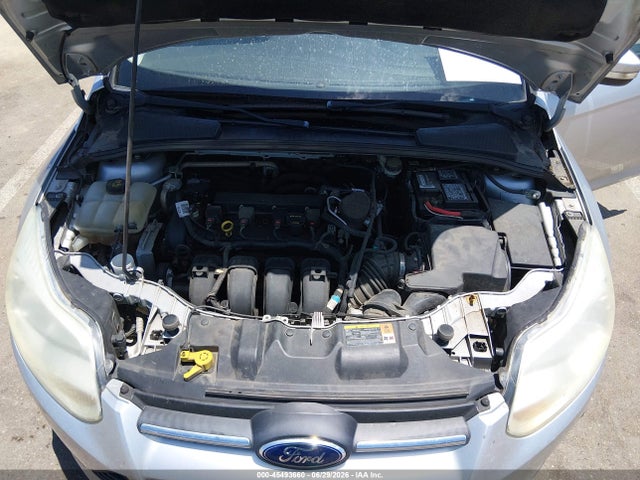 1FADP3F20EL227529 Ford FOCUS SE