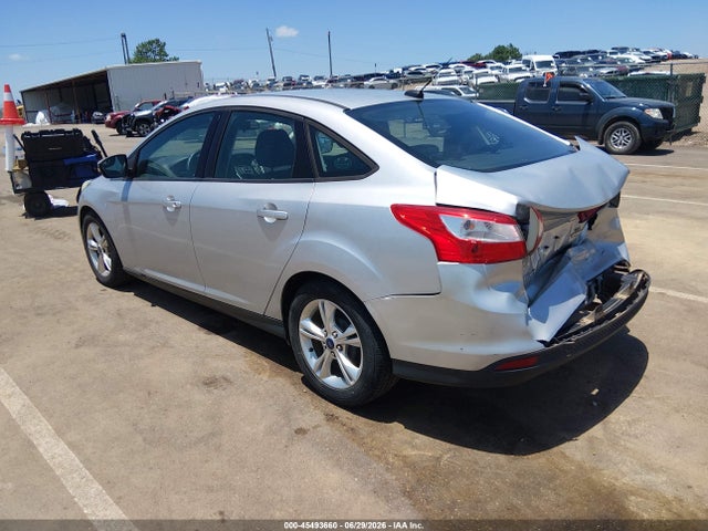 1FADP3F20EL227529 Ford FOCUS SE