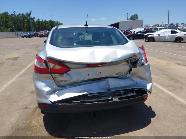 1FADP3F20EL227529 Ford FOCUS SE
