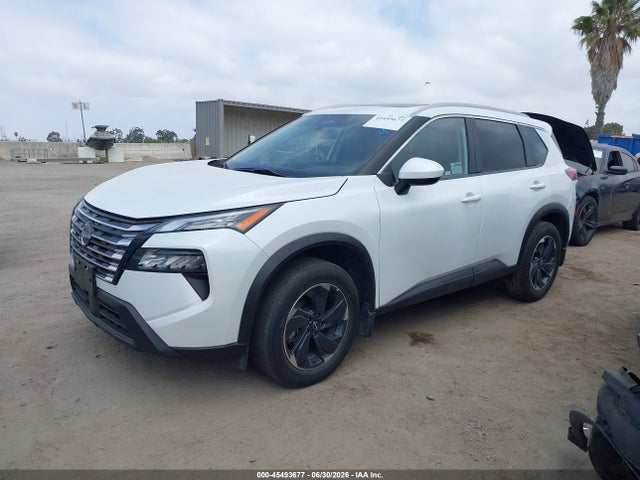JN8BT3BB4RW439183 Nissan Rogue Sv Intelligent Awd