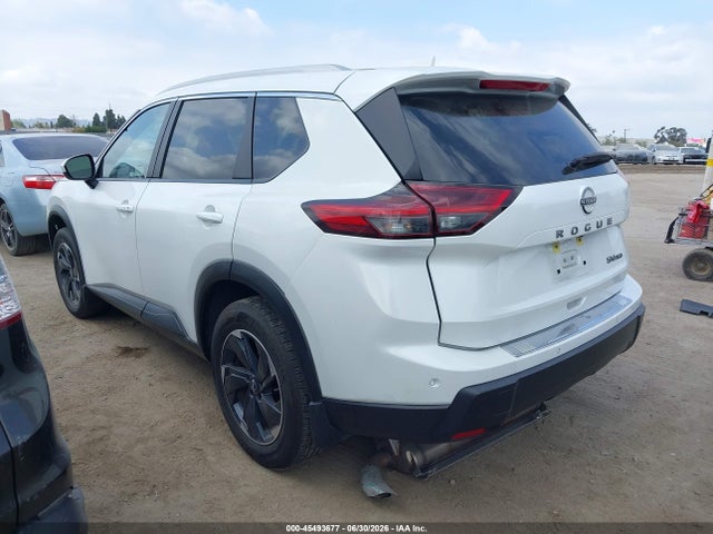JN8BT3BB4RW439183 Nissan Rogue Sv Intelligent Awd