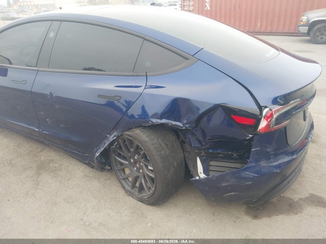 Продажа на аукционе авто 2024 Tesla Model 3, vin: 5YJ3E1EA5RF766536, номер лота: 45493693