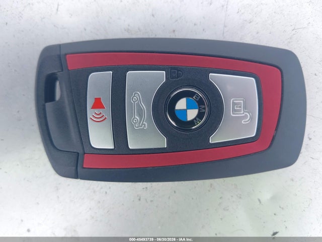 45493739 :رقم المزاد ، WBA8B9C59JEE82867 vin ، 2018 Bmw 330i مزاد بيع