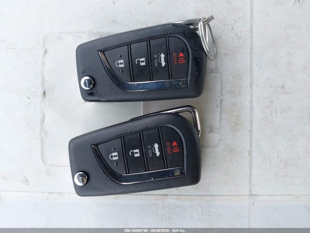 5YFB4MDE5SP238252 Toyota COROLLA LE