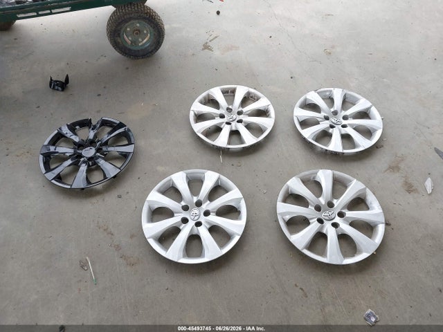 5YFB4MDE5SP238252 Toyota COROLLA LE
