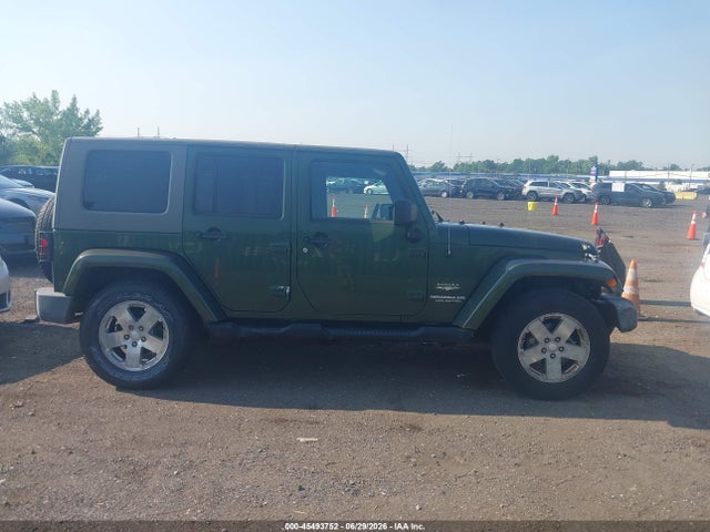 2008 Jeep Wrangler Unlimited Sahara მანქანა იყიდება აუქციონზე, vin: 1J4GA59138L562290, აუქციონის ნომერი: 45493752