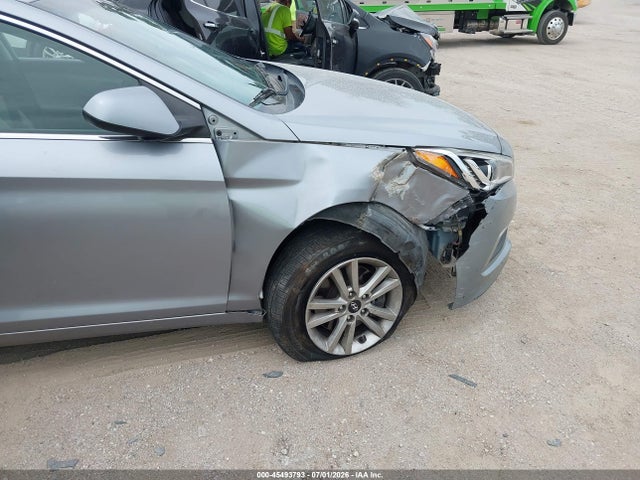 Hyundai SONATA SE 2016 5NPE24AFXGH344569 Image 13