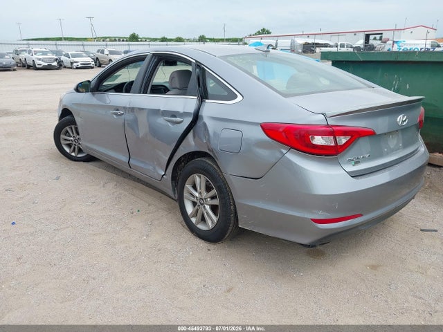 Hyundai SONATA SE 2016 5NPE24AFXGH344569 Image 3