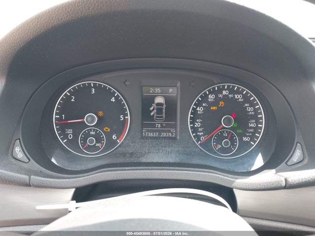 1VWBV7A34FC036290 Volkswagen Passat 2.0l Tdi Se