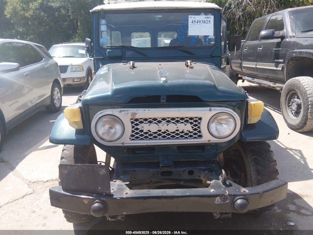 Auction sale of the 1976 Toyota Land Cruiser, vin: FJ40221564, lot number: 45493825