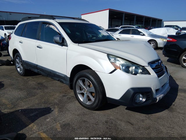 Продаж на аукціоні авто 2014 Subaru Outback 2.5i Limited, vin: 4S4BRBPC6E3221209, номер лоту: 45493843