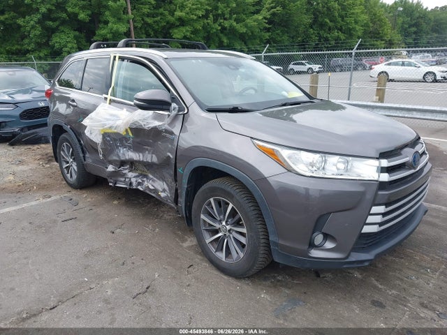 2018 Toyota Highlander Hybrid Xle მანქანა იყიდება აუქციონზე, vin: 5TDJGRFH9JS037788, აუქციონის ნომერი: 45493846