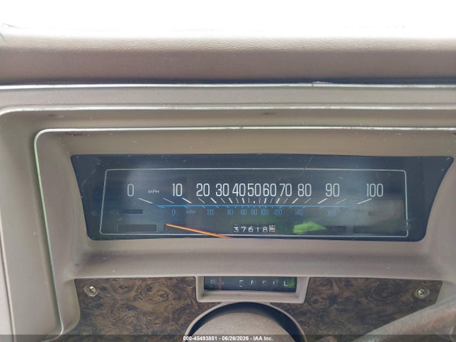 45493851 :رقم المزاد ، 1D37U7D441337 vin ، 1977 Chevrolet Malibu مزاد بيع