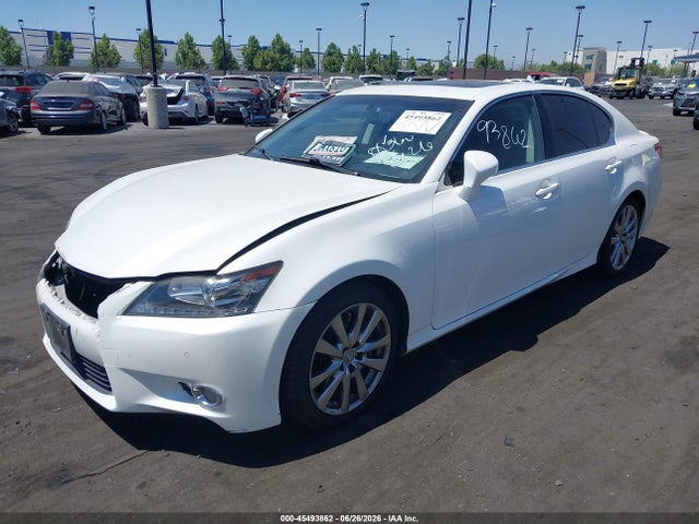 Lexus GS 350 2015 JTHBE1BL2FA001434 Image 2