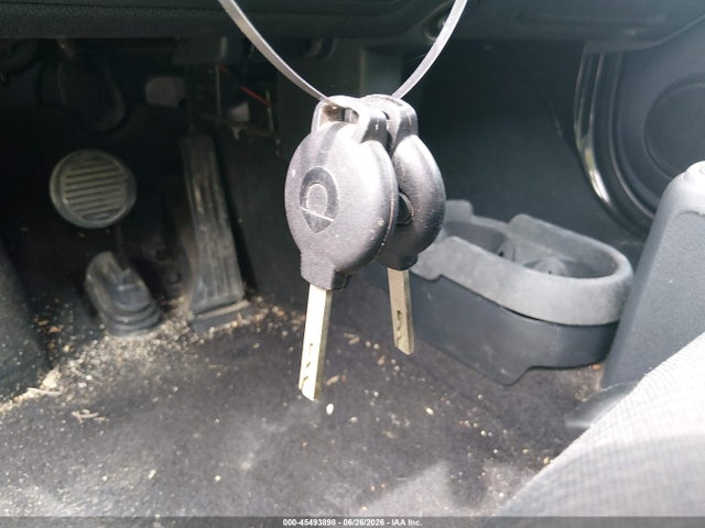 45493898 :رقم المزاد ، WMEEJ3BA3DK694477 vin ، 2013 Smart Fortwo Pure مزاد بيع
