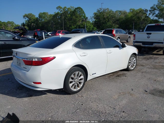 45493903 :رقم المزاد ، JTHBW1GG2D2008738 vin ، 2013 Lexus Es 300h مزاد بيع