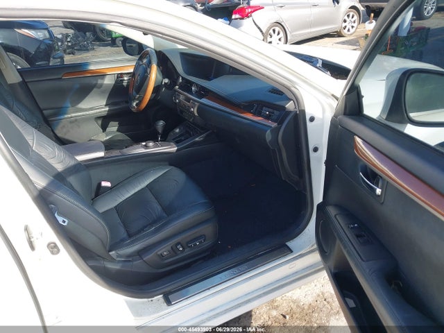 45493903 :رقم المزاد ، JTHBW1GG2D2008738 vin ، 2013 Lexus Es 300h مزاد بيع