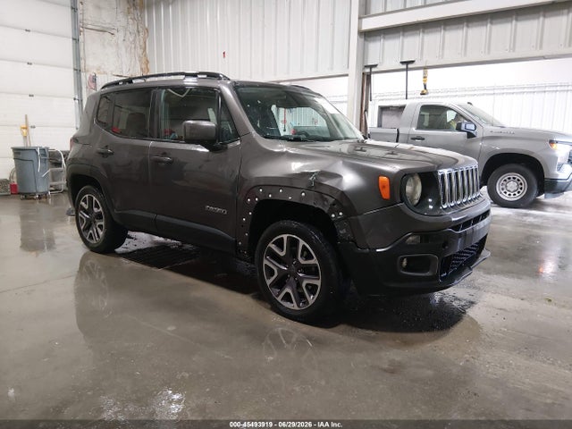 45493919 :رقم المزاد ، ZACCJBBT9GPD75208 vin ، 2016 Jeep Renegade Latitude مزاد بيع