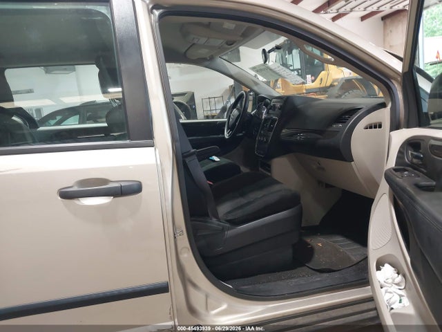 Продаж на аукціоні авто 2015 Dodge Grand Caravan American Value Pkg, vin: 2C4RDGBG0FR688496, номер лоту: 45493939