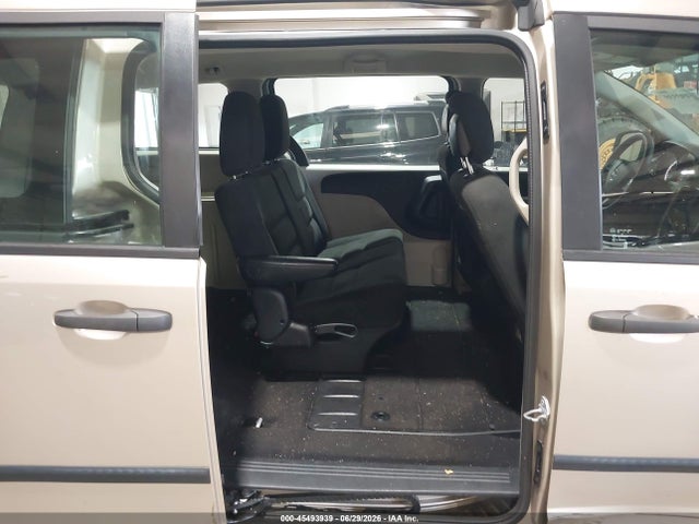 Продаж на аукціоні авто 2015 Dodge Grand Caravan American Value Pkg, vin: 2C4RDGBG0FR688496, номер лоту: 45493939