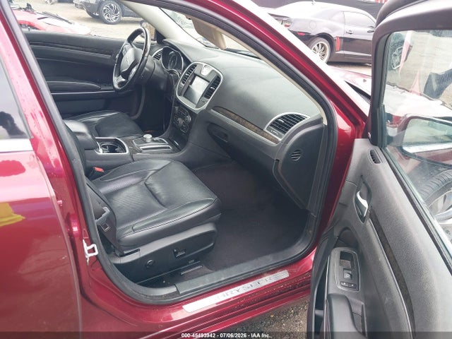 Продаж на аукціоні авто 2018 Chrysler 300 Limited, vin: 2C3CCAEG3JH301489, номер лоту: 45493942