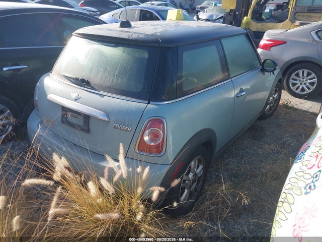 Продаж на аукціоні авто 2013 Mini Hardtop Cooper, vin: WMWSU3C59DT547758, номер лоту: 45493960