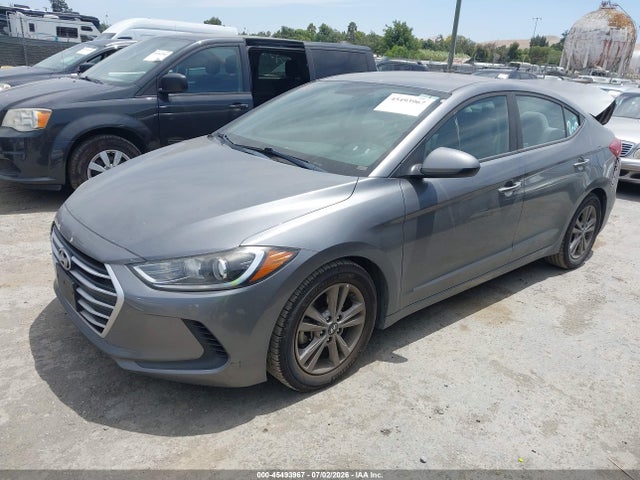 Hyundai ELANTRA SEL 2018 5NPD84LF2JH282745 Image 2