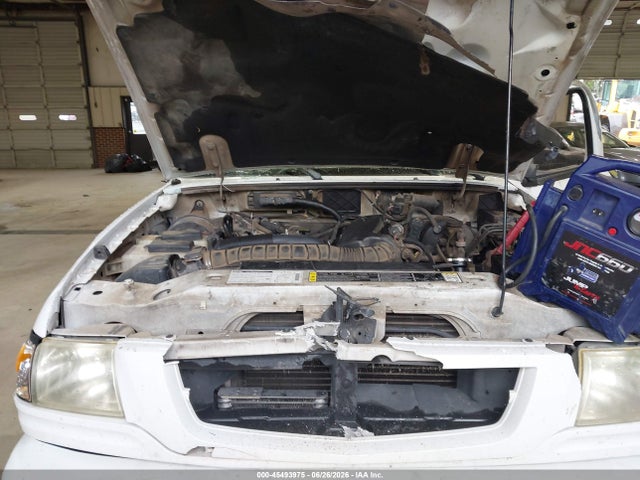 2002 Mazda B3000 Ds მანქანა იყიდება აუქციონზე, vin: 4F4YR16U52TM05871, აუქციონის ნომერი: 45493975