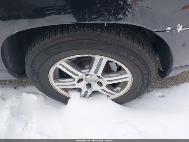 2007 Chrysler Pacifica Touring მანქანა იყიდება აუქციონზე, vin: 2A8GF68X37R243988, აუქციონის ნომერი: 45493976