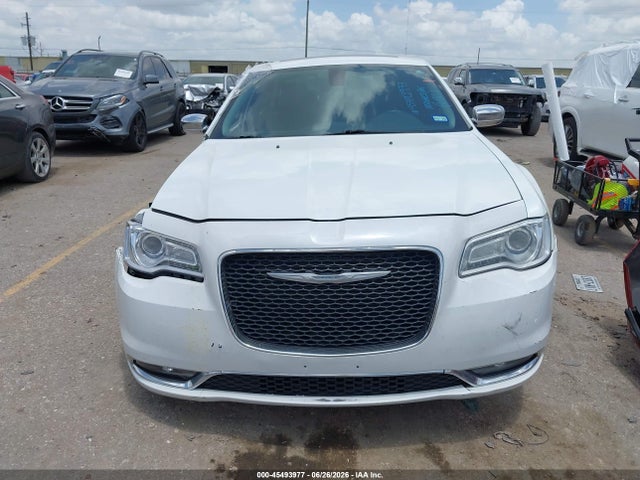 Aukcja sprzedaży 2015 Chrysler 300c, vin: 2C3CCAET6FH830021, numer aukcji: 45493977