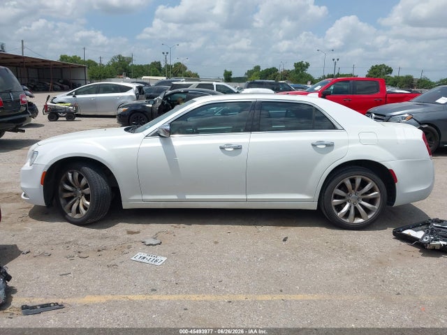 Aukcja sprzedaży 2015 Chrysler 300c, vin: 2C3CCAET6FH830021, numer aukcji: 45493977