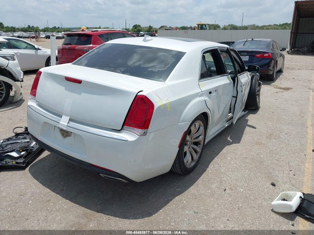 Aukcja sprzedaży 2015 Chrysler 300c, vin: 2C3CCAET6FH830021, numer aukcji: 45493977