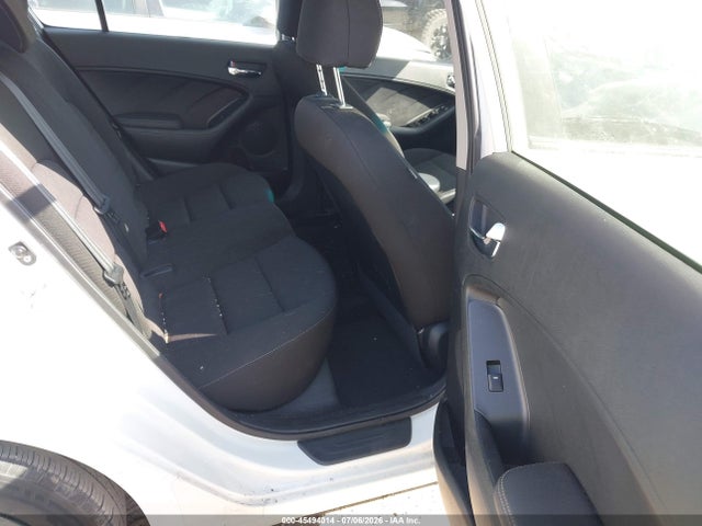 KIA FORTE LX 2016 KNAFK4A63G5585732 Image 8