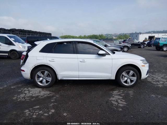 Продажа на аукционе авто 2018 Audi Q5, vin: WA1ANAFY7J2009173, номер лота: 45494031