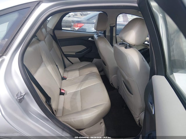 Продажа на аукционе авто 2014 Ford Focus Se, vin: 1FADP3F25EL190090, номер лота: 45494038