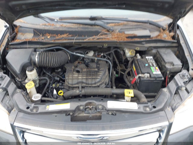 2011 Chrysler Town & Country Touring მანქანა იყიდება აუქციონზე, vin: 2A4RR5DGXBR739624, აუქციონის ნომერი: 45494075