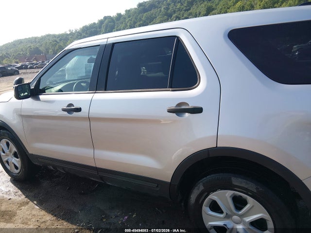 45494083 :رقم المزاد ، 1FM5K8AR7GGA02076 vin ، 2016 Ford Utility Police Interceptor مزاد بيع