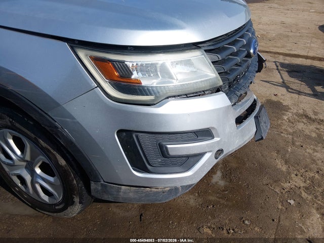 45494083 :رقم المزاد ، 1FM5K8AR7GGA02076 vin ، 2016 Ford Utility Police Interceptor مزاد بيع