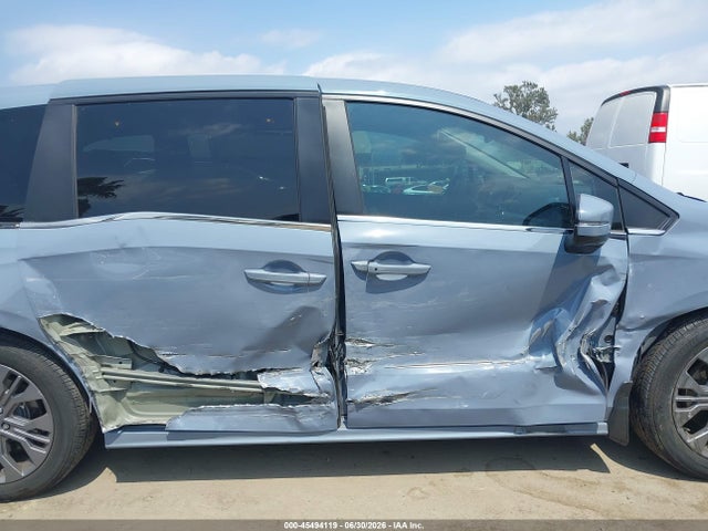 5FNRL6H86SB050532 Honda Odyssey Touring