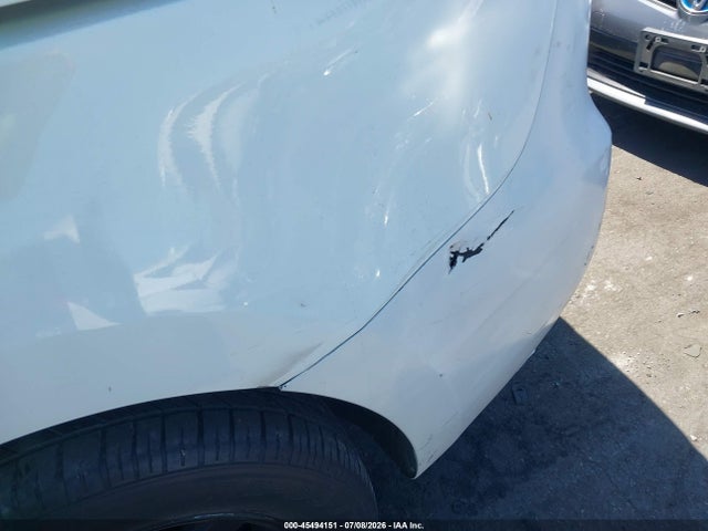 KIA Sedona L 2017 KNDMA5C10H6258494 Image 6