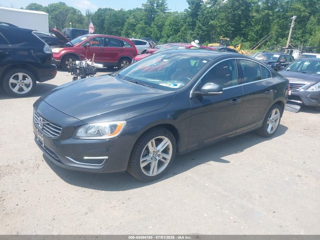 45494180 :رقم المزاد ، YV140MFK6F1346052 vin ، 2015 Volvo S60 T5 Premier مزاد بيع