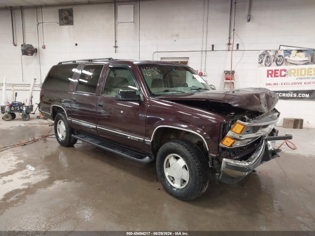 45494217 :رقم المزاد ، 3GNFK16R6VG153279 vin ، 1997 Chevrolet Suburban 1500 مزاد بيع